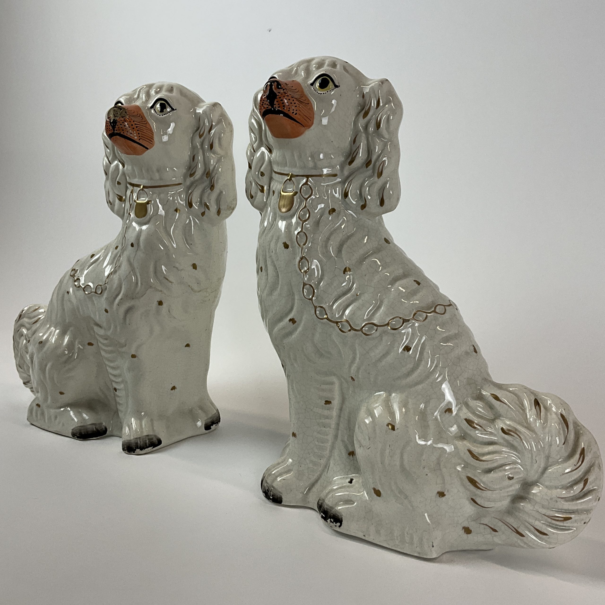 dog statue